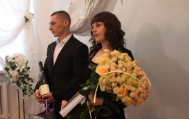"Шлюб за добу": познайомились в зоні АТО і через 8 місяців одружились