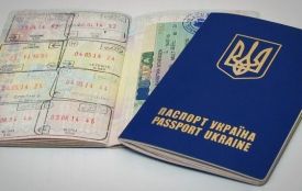 Усі консульства Польщі призупинили роботу після нападу в Луцьку
