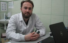Для родимок небезпечне і сонце, і солярії