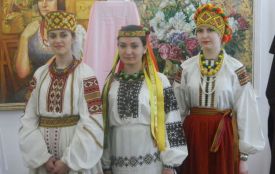 Випускники-художники захищали дипломні перед публікою