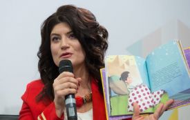 Тернопільські книголюби підтримали авторку скандальної книги "Майя та її мами"