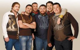 Тернопільський Сірий розказав, як фанатка заради "Вар'ятів" зробила тату на животику