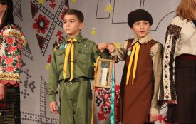 Пластуни запалили "різдвяну свічечку"