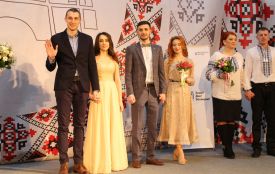 В День закоханих у Тернополі одружилось водночас сім пар