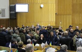 Тернопільські волонтери та АТОвці: "Президенту - імпічмент, Авакова - звільнити"