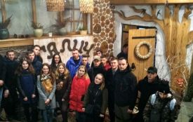 Націоналісти заспівали повстанських пісень в ресторані, де танцювали під "Афіцерів"