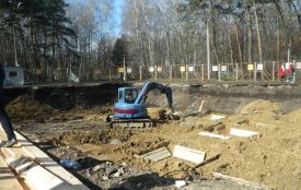 Тернополяни зупинили земельні роботи в парку. Розігнали робітників та викликали поліцію