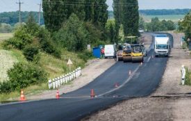 Трасу на Хмельницький вже ремонтують. Заторів немає
