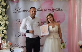 В кабінеті Чортківського міського голови відбулося … весілля
