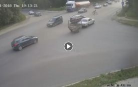 У Тернополі водій на "Волзі" збив велосипедиста