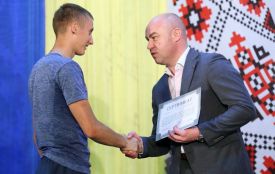 Два тернопільські спортсмени отримали сертифікати на квартири