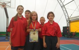 Спортсмени "Інваспорту" виборювали першість у настільному тенісі і шахах