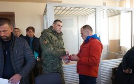 Нападника на Ігоря Турського вивели із зали суду в кайданках (оновлено)