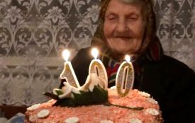 "Ходити влітку босоніж і цінувати те, що маєш"... Секрети довголіття від Ольги Гуменюк, яка відсвяткувала 100-річчя
