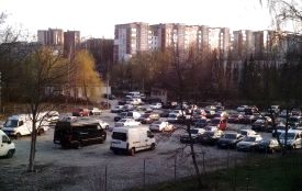 Замість стоянки - буде багатоповерхівка із гаражами