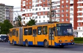 Із 1 вересня учні та студенти їздитимуть у транспорті безкоштовно. Але є умова