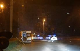 На кільці біля "Універсаму" вночі перекинулось авто. Водій був п'яним