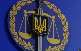 Біля школи в тернополянина вкрали золото: однин нападник під вартою, інший - у розшуку