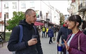 Чи наливають баристи напої у власні чашки замість одноразових стаканів? Ексклюзив "20 хвилин"