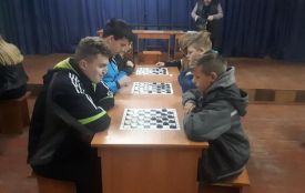 У тернопільському "Інваспорті" провели змагання з шашок-64