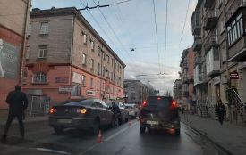 Фото дня: через ДТП на Замковій - "Центр" у заторах