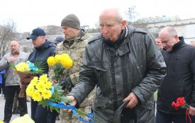 "Вони заплатили за Україну надто велику ціну": День Гідності і Свободи у Тернополі