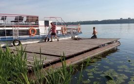 У Тернополі демонтували понтони з причалу поблизу «Циганки»