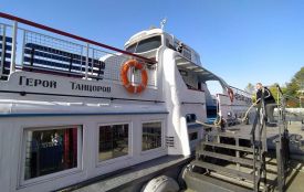 Теплохід «Герой Танцоров» після ремонту уже на плаву: коли відновлять водні прогулянки?