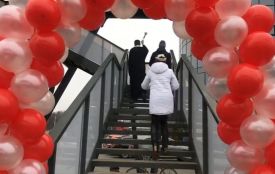 У Тернополі відкрили надземний пішохідний міст поблизу Збаразького кільця