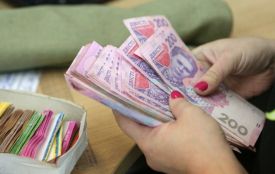 На Тернопільщині спритна голова ДВК виписала собі 5 тисяч гривень премії