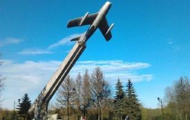 Реконструкція чи демонтаж:  у місті вирішують долю Літака на Бандери. Обіцяють врахувати думку тернополян (ОПИТУВАННЯ)