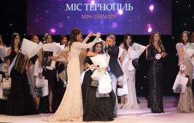 Фоторепортаж з конкурсу краси "Міс Тернопіль-2021" — гортайте