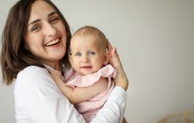 У Тернополі стартує унікальна школа для новоспечених матусь. Чим вона цікава та як долучитись до навчання?