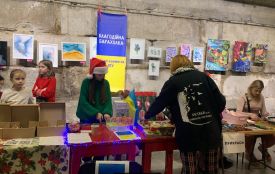 У Тернополі відбулась барахолка на підтримку ЗСУ. Що продавали?