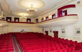 Різдвяні історії та коляда: які концерти пропонує обласна філармонія