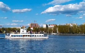 Вартість прогулянок на теплоходах по Тернопільському ставу зросла. Скільки тепер треба платити за круїз?