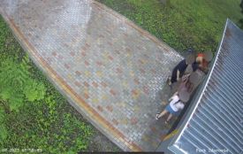 У Тернополі підлітки псували громадську вбиральню: чи буде для них покарання?