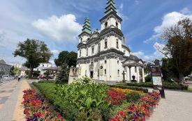 Бути чи не бути реставрації монастиря біля Катедри? Ми зібрали думки експертів