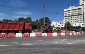 Навпроти ОВА перекрили дорогу. Що сталося?