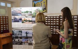 Вписані в історію, зруйновані війною. Маріупольці представили виставку у Тернополі