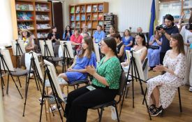 Тернополяни можуть безоплатно навчитися малювати із знаним художником Рустамом Давлетовим