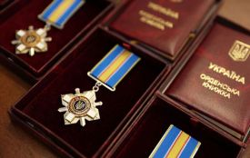 Двох військових з Чорткова президент посмертно відзначив державними нагородами