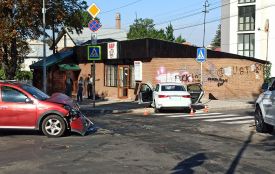 Поблизу Старого парку аварія: ми дізналися подробиці