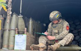 Військові тернопільської артбригади написали диктант єдності