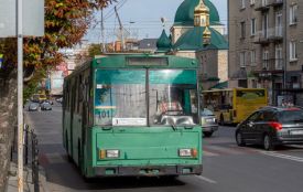 8 листопада на Шептицького частково обмежать рух транспорту та змінять рух тролейбусів