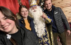 Відомий священник з Тернопільщини перевтілився у Святого Миколая