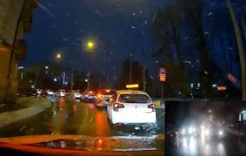 Поліціянти у Тернополі допомогли породіллі швидко дістатися до пологового. ВІДЕО