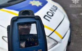 У Смиківцях водій на BMW рухався зі швидкістю 135 км/год