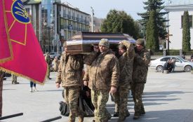 Кременеччина в скорботі:  попрощалися із матросом Анатолієм Морозюком