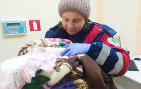Медики швидкої прийняли пологи у віддаленому селі на Тернопільщині